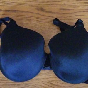 Black Full-Coverage T-shirt bra
